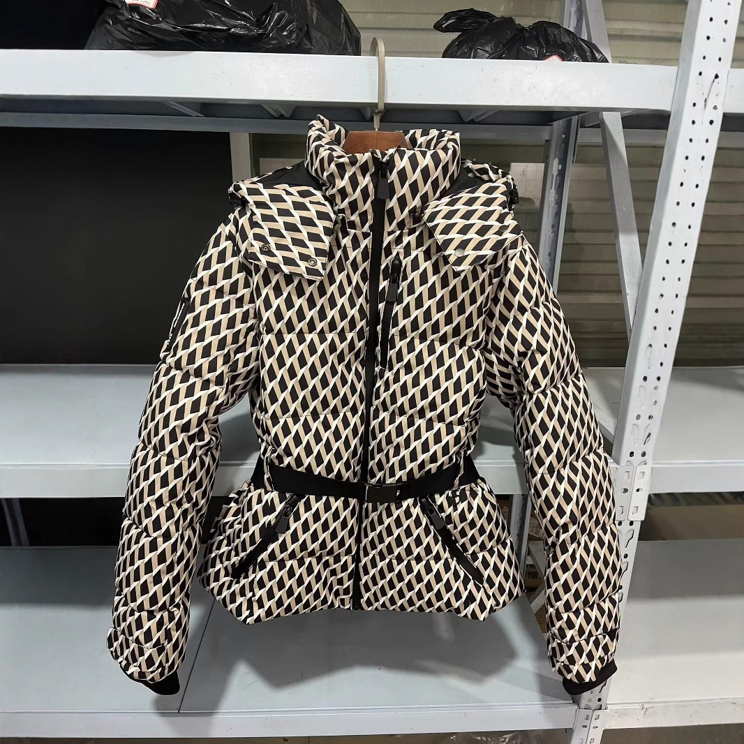 Winter tweedelige skiset met c - Winter Clothing Essentials recensie en prijs